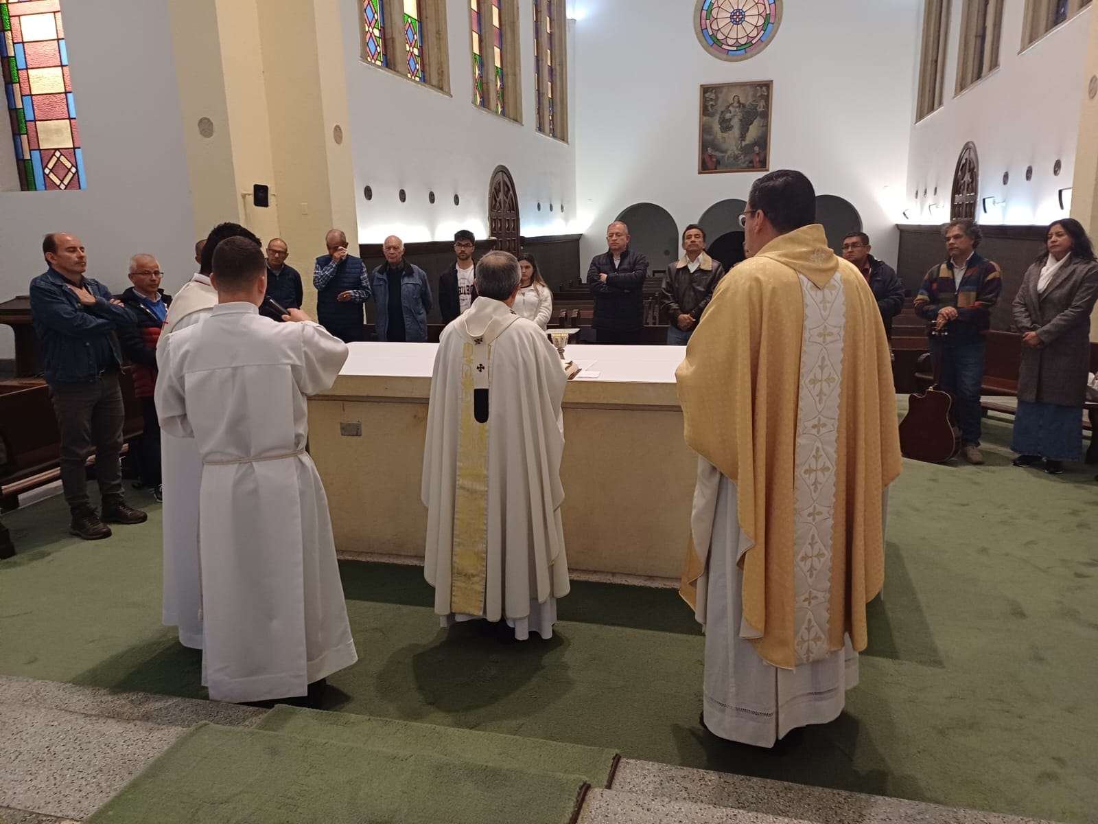 eucaristia presidida por el cardenal Rueda Aparicio