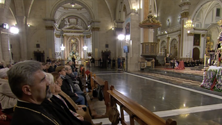 Los familiares de las víctimas de la DANA, en  la catedral de Valencia