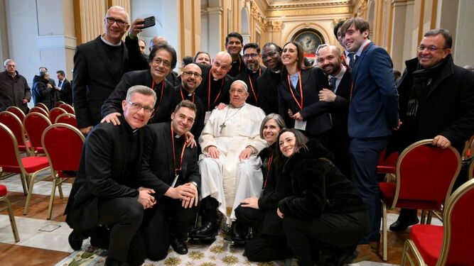 Teólogos y teólogas en la audiencia con el Papa