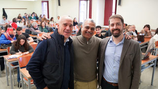 El neurocientífico Jorge Bosch-Bayard en la UPSA