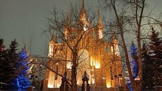 Catedral católica de Moscú