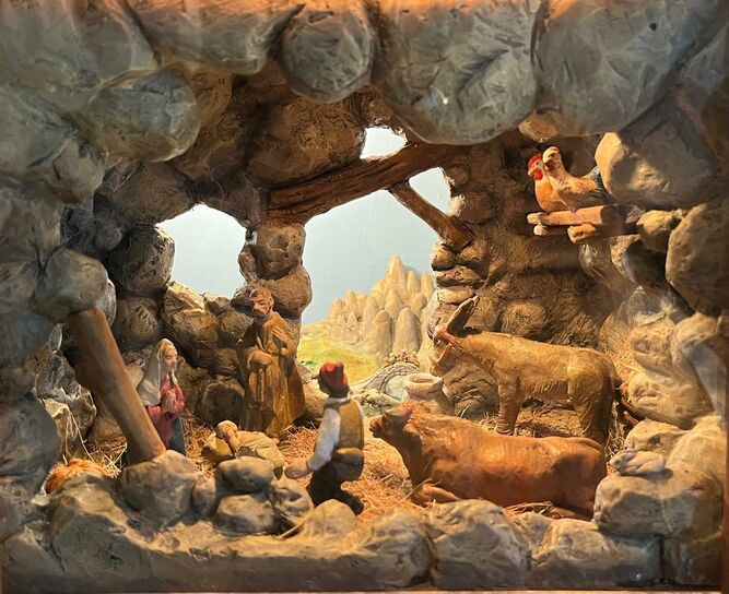 Pesebre en sorteo con las montañas de Montserrat