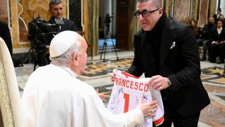 El Papa, con los participantes del concierto de Navidad