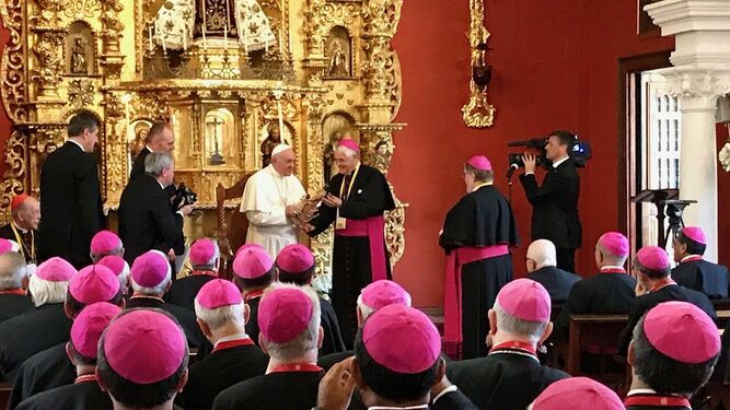 Francisco, con los obispos de Perú