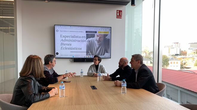 Charla por la presentación del Especialista en Administración de Bienes Eclesiásticos