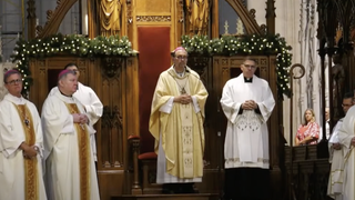 Inicio del ministerio de Gustavo Carrara