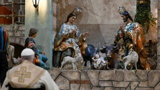 Francisco ante el pesebre