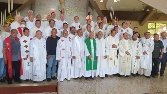 Miembros de la cooperativa sacerdotal