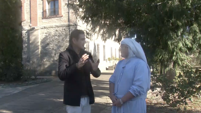 La exclarisa durante la entrevista
