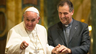 Francisco con Fernández Artime