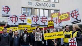 Concentración de apoyo al editor de Mongolia Darío Adanti en 2023