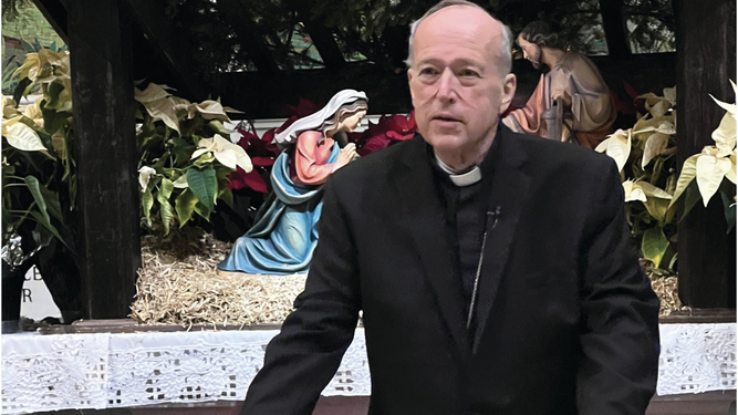 McElroy, en su primera rueda de prensa en Washington