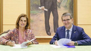Mónica de Oriol y Juan José Etxeberria
