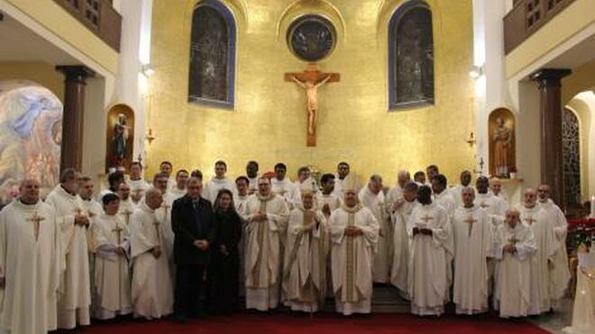Cardenal Tagle en la fiesta patronal del Pontificio Colegio Urbano