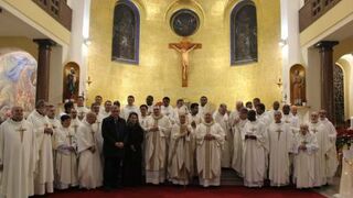Cardenal Tagle en la fiesta patronal del Pontificio Colegio Urbano