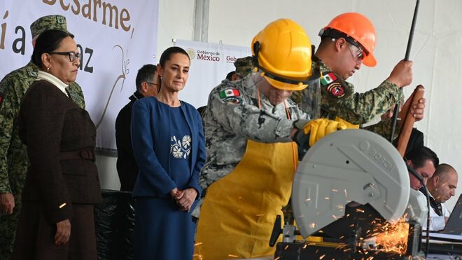 Destrucción de armas en México