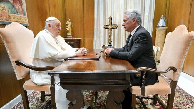 Francisco, con Díaz Canel