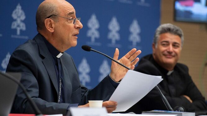 El cardenal Fernández, en la presentación de la Nota «La Reina de la Paz