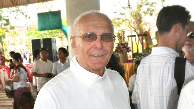 François Ponchaud, testigo de la Phnom Penh de los Jemeres Rojos