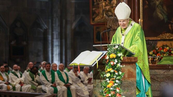 Schönborn durante la homilía