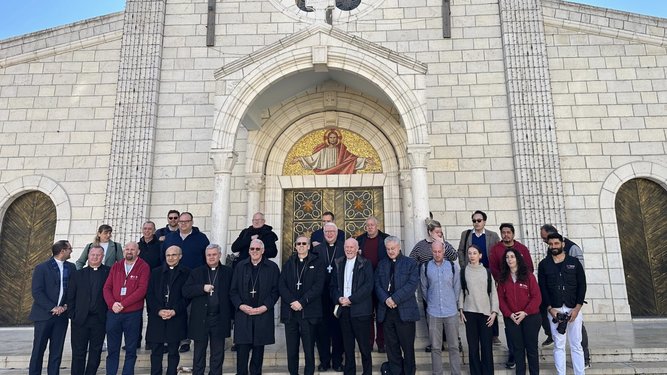 Vives con la coordinadora de las Conferencias Episcopales de Tierra Santa
