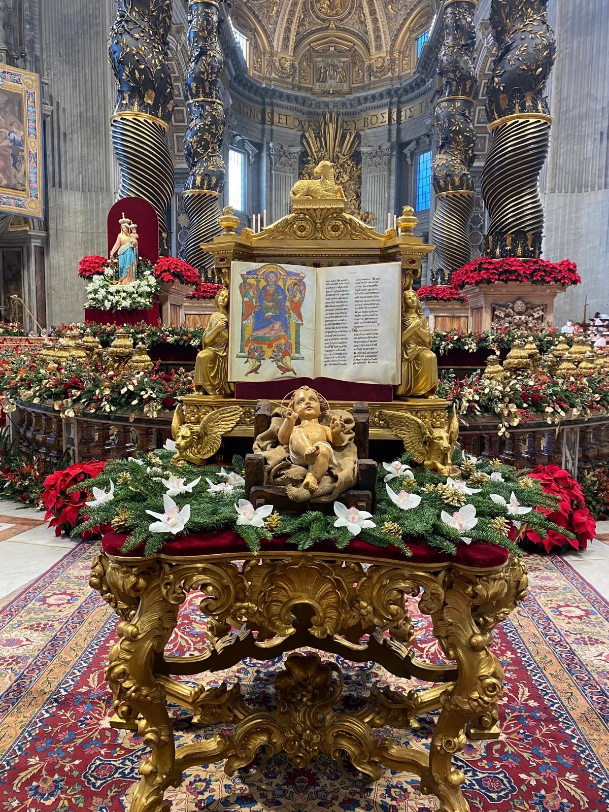 Niño jesus Basilica de san Pedro 24 diciembre 2024