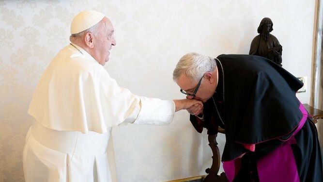 El Papa y monseñor Eguren