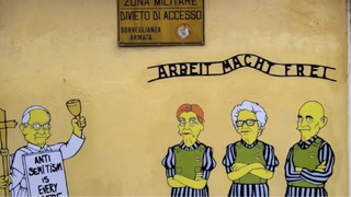 Mural con el Papa y tres víctimas del Holocausto