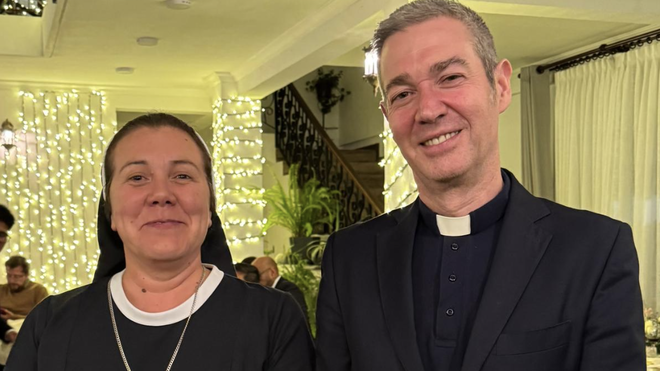 Jordi Bertomeu y Sor Macarena