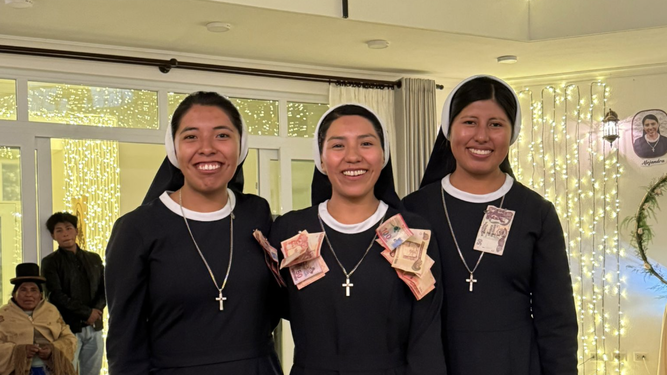 Mónica, Alejandra y Marizabel