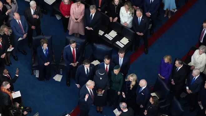 Trump y las Biblias