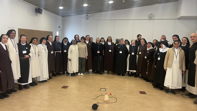 Monjas y monjes