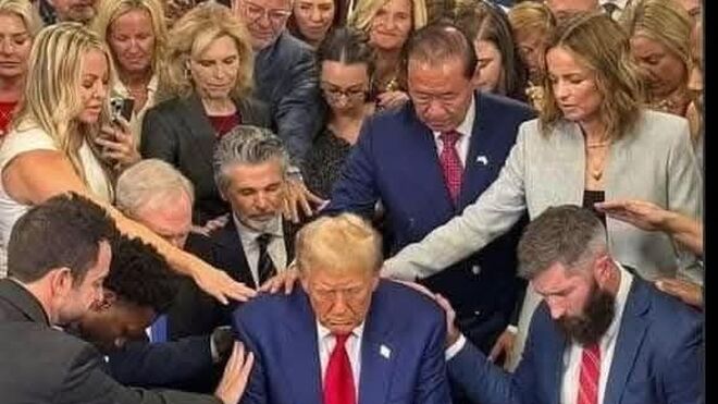 Bendición a Trump, el nuevo Mesías
