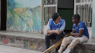 Un miembro del Servicio Jesuita a Refugiados