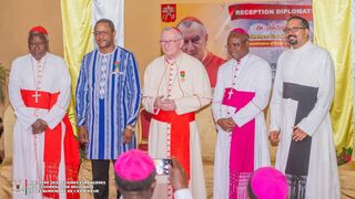 Parolin, en Burkina Faso
