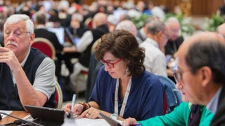 Eva Fernández en el Sínodo de la Sinodalidad celebrado en Roma