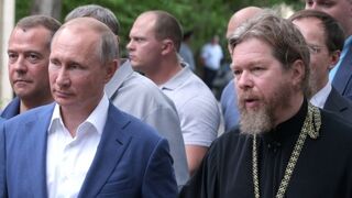 Vladímir Putin y el obispo Gueorgui Alexándrovich Shevkunov, Tijón