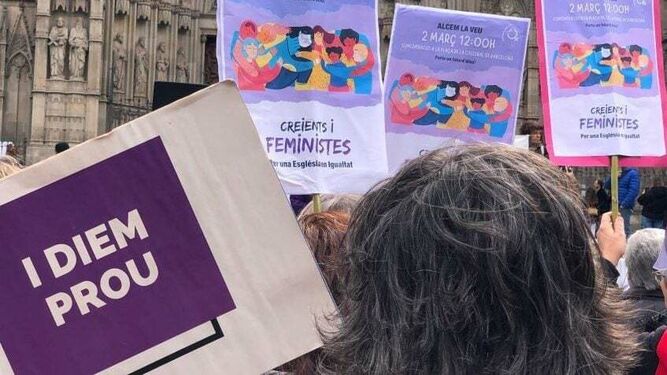 Concentración en Barcelona de Alcemos la Voz