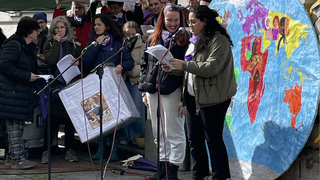 Acto de la Revuelta de Mujeres frente a la Almudena en Madrid