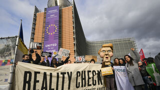 Protesta contra la ley Ómnibus