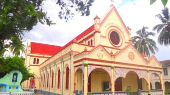 La catedral de San Patricio, en Banmaw (Birmania)