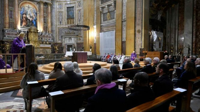 Gallagher en la iglesia del Gesù