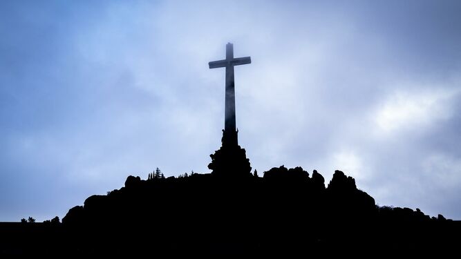 Cruz del Valle de Cuelgamuros
