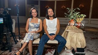 Vanessa Benavente y Shahar Isaac