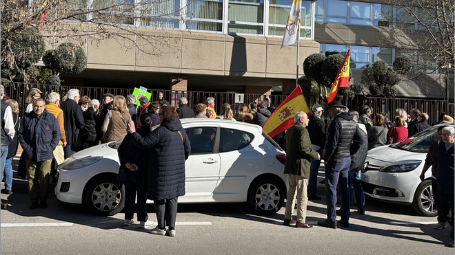 Protesta por la resignificación del Valle de Cuelgamuros en Añastro
