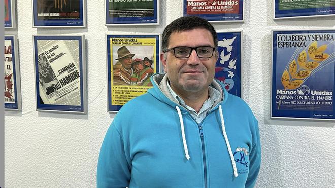 Azrie es responsable del programa de apoyo psicosocial de los Maristas Azules