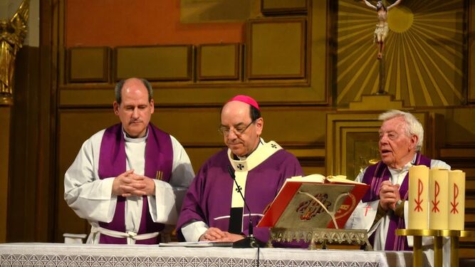 Eucaristía de monseñor Roselló por el Jubileo Misericordia en Pamplona