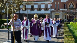 Procesión celebrativa del Año Jubilar en la Iglesia de Navarra