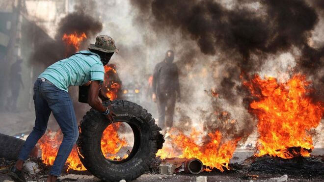 Haití arde