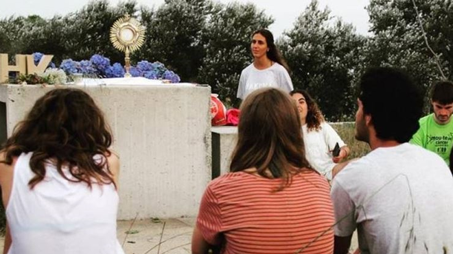 Es una transformación significativa en el paisaje religioso británico